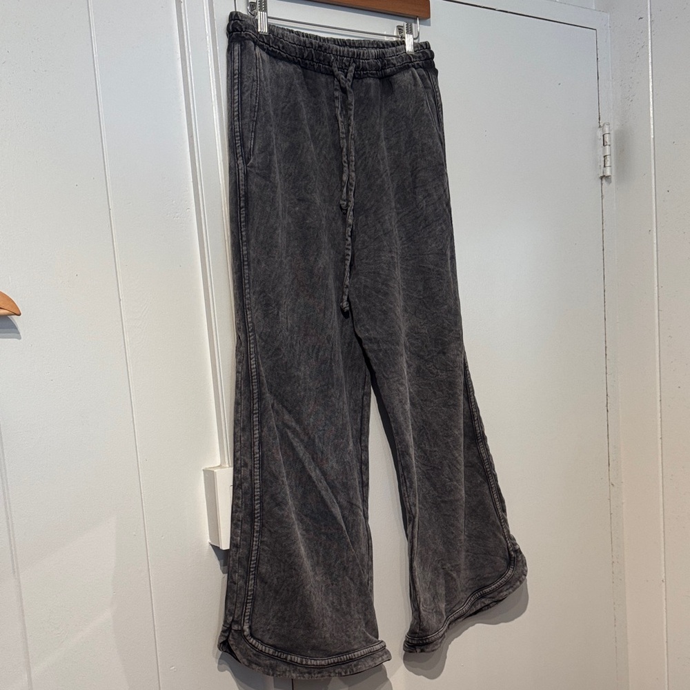 New Three Bird Nest Washed Black Wide Leg Drawstring Pants with flaw